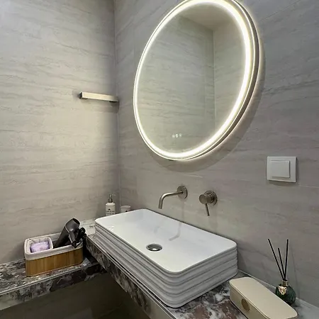 Maison De Luxx A12 Luxury